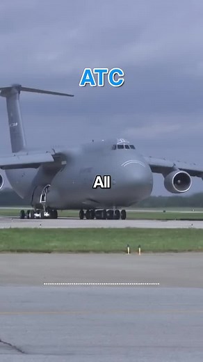 Antonov vs C-5: The Battle of Heavyweights