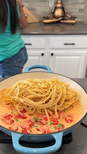 Fantastic lemon basil pasta #pasta #dinner #easyrecipes #basil #deliciousmeals | Olivia