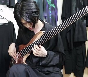 131K views · 4.3K reactions | Killer playing by Yuki Atori over Jaco's "Continuum"  ⠀⠀⠀⠀⠀⠀⠀⠀⠀ #repost | ScottsBassLessons.com | Facebook