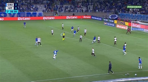 Coitado do São Paulo, pegar o Cruzeiro com Artur Jorge e com idiota do Roger no comando, se não for demitido hoje anota goleada pros mineiros