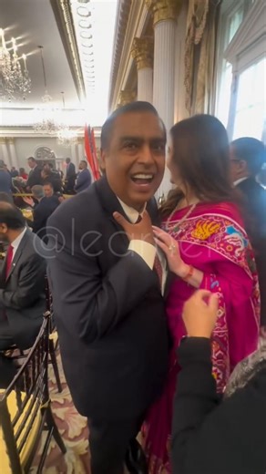 Billionaire Mukesh Ambani meets Standup comedian during US visit #shorts #mukeshambani #NitaAmbani