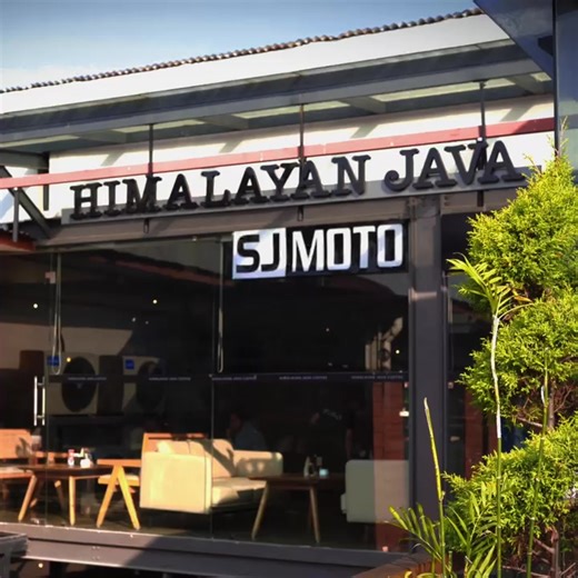 More than a course. A career foundation. Learn coffee the right way, train where skill, knowledge and quality matter. Train at Himalayan Java Barista Coffee School- Lakeside. 📢 Admissions now open Limited seats available ☕ 🎉 15% OFF till 28th Feb 📍 Pokhara-Lakeside 👉 9700025043 Call or DM now to secure your seat.#himalayanjavabaristaschool #fyp #baristaschool #learnskills #pokhara