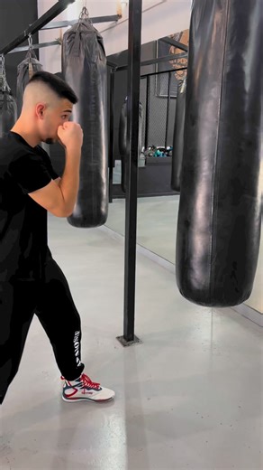 Slapping punches are not allowed in boxing because they lack the power and precision of proper punches, reducing their effectiveness. Additionally, they can lead to wrist injuries and are against the rules, which could result in penalties or disqualification. Proper technique ensures safety and fairness in the sport. #world #boxing #family #selfdefence #fitness #boxingtraining #boxingforall | Papaiosif Boxing Family