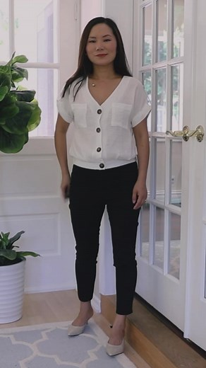 What to wear if you have FLAT CHEST 🤔👀 #petitefashion #stylingtips #stylingideas #styleblogger #fashionblogger | Petite Dressing