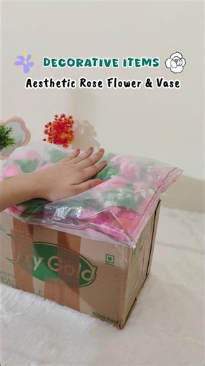 Aesthetic Finds ✨3 Vases + 4 Artificial Flower Articles 🤍🌸 #meeshofinds #decorinspo #aestheticfinds