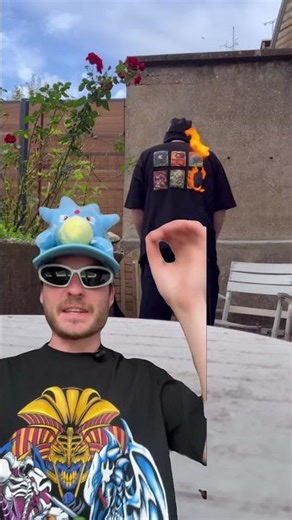 Les mythiques tee shirts 🔥🔥🔥 disponibles jusque la fin du mois en précommande !!