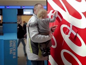 Coca-Cola: The Happy Flag • Ads of the World™ | Part of The Clio Network