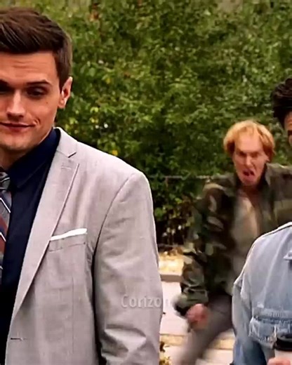 The Flash Funny Moment #2 #flash #funnymoments #shorts