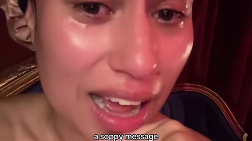 RAYE更新洋抖 声泪俱下对粉丝的支持表示感谢