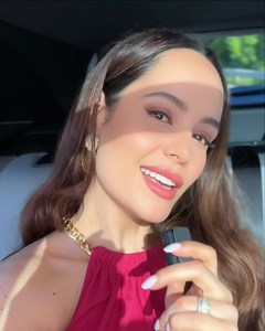 13K views |  ¿Por qué algunas mujeres parecen detener el tiempo? No es solo genética ni cirugías… muchas siguen un protocolo poco conocido que activa lo mejor de su cuerpo desde adentro. Ahora, ese secreto de bienestar y juventud ya no es exclusivo de famosas. Tú también puedes conocerlo y aplicarlo en tu día a día  Haz clic en “Ver más” y mira el video con todos los detalles. | Ana Lucia Dominguez | Facebook