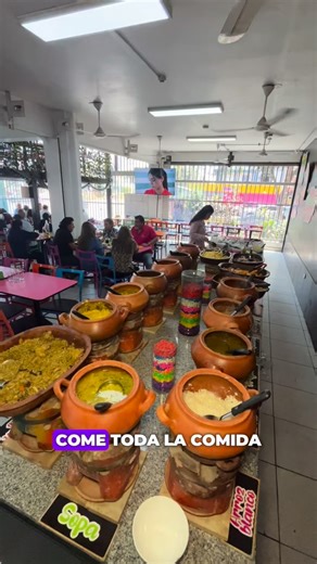 ¡El MEJOR BUFFET CRIOLLO A S/44.90! 😍🇵🇪 Todo el sabor peruano, bien criollo y de manera ilimitada, para disfrutar y repetir las veces que quieras ❤️ 🍽️ Incluye entradas, platos de fondo y postres. 💵 Precios: ▪️ Lunes a viernes: S/44.90 ▪️ Fines de semana y feriados: S/49.90 Reservas: 970 822 350 📍 Atención de 12:00 m. a 4:30 p. m. Encuéntranos en: Nicolás Arriola 401 - La Victoria . . . . . #buffetcriollo #comidaperuana #buffet #lavictoria #fyp | La Chola Criolla
