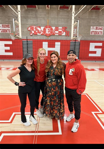 Standing in the real East High, 20 years later, with one of the original High School Musical choreographers, the incredible Bonnie Story, alongside my case mates Bayli and Roe… dancing to We’re All In This Together in the place where it all began—it’s hard to put into words what this felt like. Looking out and seeing generations of fans—parents, kids, and even little ones discovering it for the first time—all learning the same moves Bonnie taught back then… it was like time folded in on itself. 