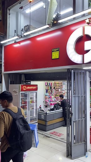 🎄 ¡Prepárate para brillar esta Navidad! Aprovecha el 50% de descuento en nuestros adornos festivos. Esta oferta es tan fugaz como una estrella, ¡no te la pierdas! EN TODAS NUESTRAS TIENDAS, TE ESPERAMOS DESDE LAS 9AM 🌟🏷 📲 REALIZAMOS ENVÍOS A TODO EL PERÚ : 910374 982 - 983887431 Visita nuestras tiendas: ✅LIMA ➡️TAGORE, Av. Nicolás Ayllón N° 5340, Ate Vitarte. Referencia Frente al Banco BCP. ➡️CANTO GRANDE Av. valle sagrado costado del mercado el 10. ➡️HUAYCAN:AV. 15 DE JULIO Teniente 34- Cos