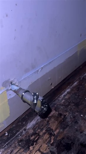 BrassCraft on Instagram: "Craftsmanship you can see. @_thefixitdad delivers a sharp, professional install of a BrassCraft® Press Connect water stop. Have work that speaks for itself? We want to share it. Tag @BrassCraft for a chance to be spotlighted. #BrassCraft #PressConnect #PlumbingPride #SkilledTrades #PlumbingPros #PlumbersofIG #ProPlumber #ThisIsYourCraft"