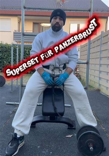 Superset für Kraftaufbau #barlegion #streetworkout #weighted