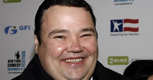Comedian John Pinette, 50, guest in final ‘Seinfeld’ episode, dies at hotel