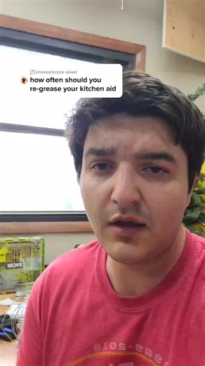 Answer to @ohsweetpizzle how often to regrease! #mrmixer #foryou #foryoupage #chef #baker #baking #cooking #food #kitchen #howto #diy #kitchenaid