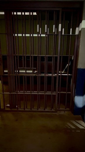 Anthony Santiago: Drug Kingpin on Trial for Double Murder