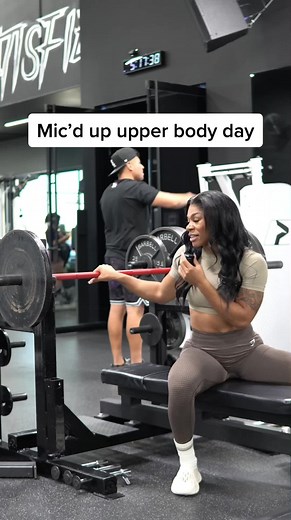 Gymshark Bench Press Warm Up | Upper Body Day