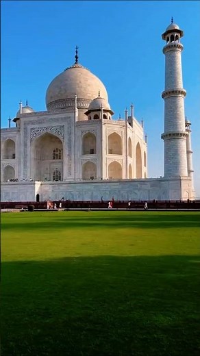 The 7 Wonders of the World 🌍 | Amazing Places You Must See🥺 #Shorts #nature #travel #beautyful