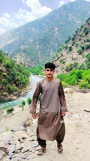 Exploring Afghanistan's Breathtaking Views