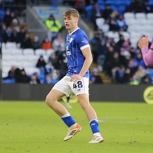 🗣️ "Maybe on another day we could have put a few more past them, but it’s a good performance overall and great to get the three points." Cardiff City TV caught up with Dylan Lawlor after the full-time whistle ➡️ bit.ly/45E2vQ6 #CityAsOne | Cardiff City Football Club