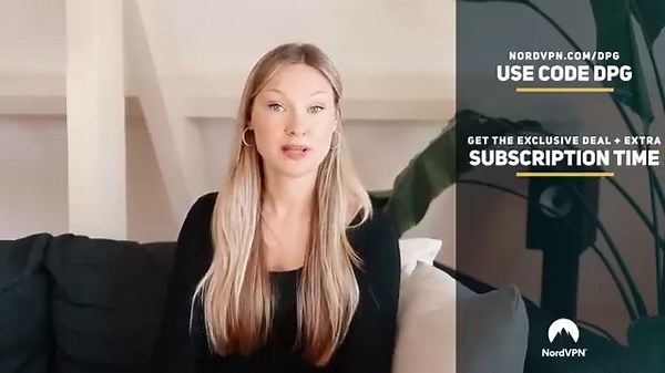 Boeing 737 stunning landing Athens Airport Greece