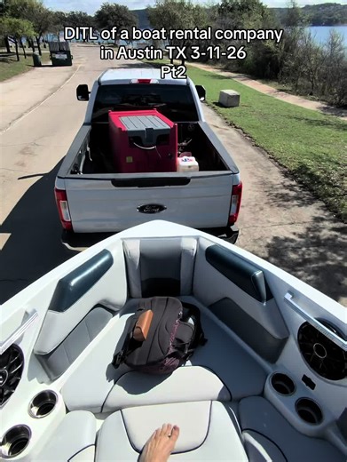 The conditions the county creates at the boat ramp would cause an inexperienced boater to have to fight a drunk. Really more of a risk if you ask me than not having a courtesy dock that isn’t wheel chair accessible 🤷‍♂️ remember, no one asked me. #viral #fyp #austin #boat #26lsv
