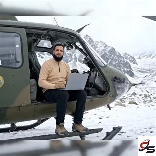 @computersolution.surat on Instagram: "Windows Update dekh-dekh ke thak gaye ho? 😤 Aaj isko permanently disable kar dete hain 💻🔥 Kaam rukna band, control aapke haath me! #WindowsUpdate #WindowsTips #PCTricks #LaptopTips #techreels"