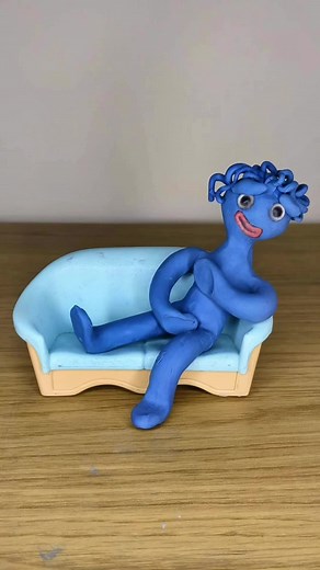 AD Who can relate? Blue's girlfriend always gets the perfect shots, thanks to @Google Pixel