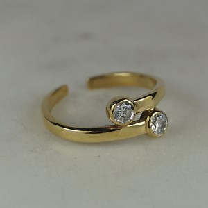 Vintage 9ct Gold Toe Ring, Adjustable Gold Toe Ring, Midi Ring, CZ Toe Ring. - Etsy