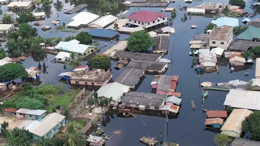 Ghana: Devastating flooding after hydroelectric dam breaks