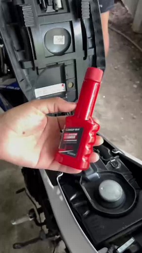 Motocycle Carbon Cleaner Carburettor cleaning 60ml. Engine Carbon Removal Oil Additives Car deposits remove carbon and improves power concentrated carbon deposit remover 🤩✅ check out and avail 🫡 #forkeeps💕 #tiktok #motorcycle #fypシ #followers