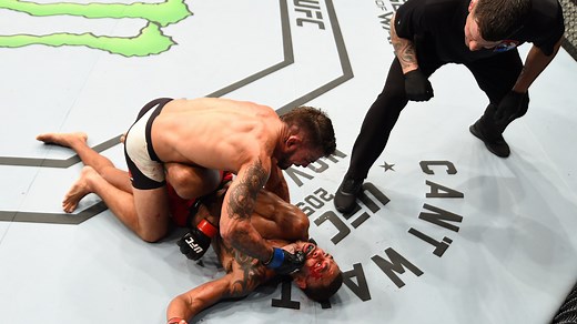 Mike Perry kept punching unconscious opponent after knee KO at last UFC show in Manchester