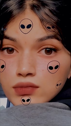 Naysh🧸 on Instagram: "jslike d effct name💁🏼‍♀️“Cute alien👽🤍”"