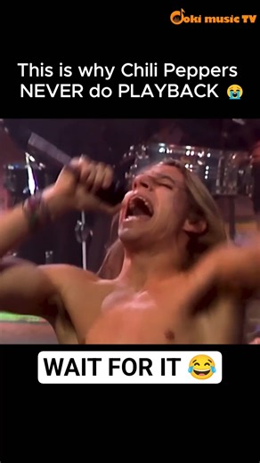 RHCP on Playback was NOT a good idea 😂 #rhcp #live #anthonykiedis #flea