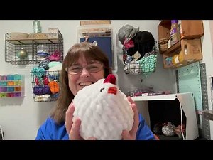 My biggest crochet chicken!