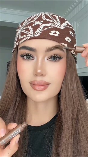 Perfect Eyebrows Tutorial 💄 | Natural Brow Gel Application ✨