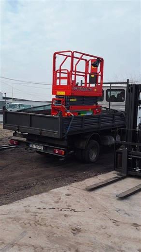 🚚 Livrare nacelă – SMART FORKLIFT Încă un client mulțumit a plecat cu produsul dorit! Oferim livrare nacelă rapidă și sigură, direct din locația noastră. 📍 Buzău, Costești – Șoseaua București nr. 21, E85 👉 Dispunem și de alte utilaje, potrivite pentru lucrări la înălțime, manipulare și construcții. 📞 0752 100 840#viral #livrare#smartstivuitoare #utilajeconstructii #clientimultumiti💯 @danielstivuitoare