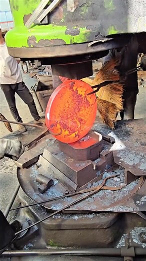 Reconstructing the ancient iron _smelting techniques #fallllnlovewithtraditionlaculture | Robert Harris