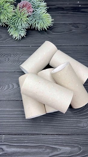 3.1M views · 17K reactions | WoW! Christmas Craft | 3D Christmas Snowflake | Christmas Decor | Origami Studio | Facebook