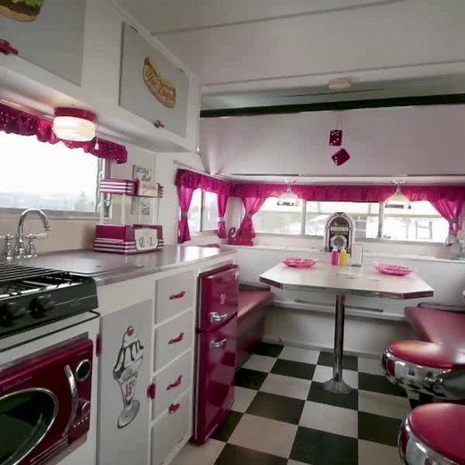 Let the *food* times roll. 🌭 More camping ideas >> https://traveldaily.com/2WJQdjl | Travel Channel