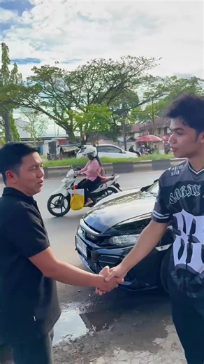 Adeva azril motor (@shorom_mobil.adeva_azril)’s videos with suara asli - Adeva azril motor