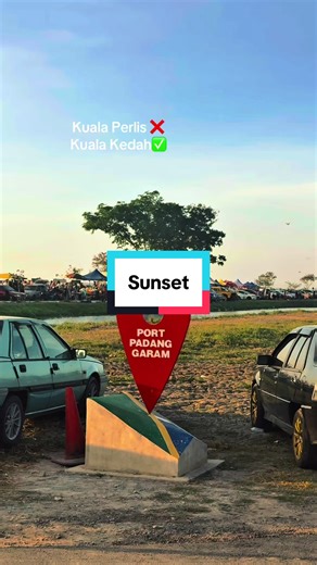 Menikmati Sunset di Padang Garam, Kuala Kedah