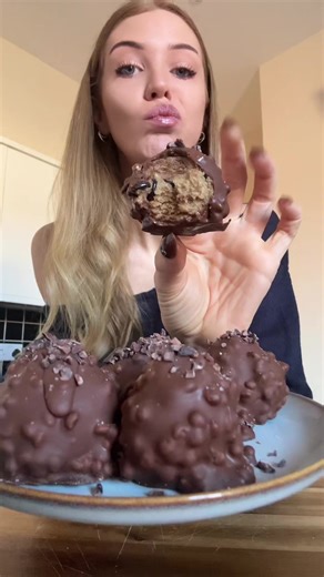 Delicious Vegan Cookie Dough Balls Recipe