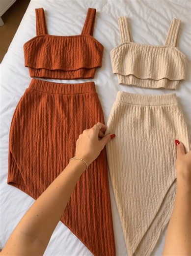 Conjunto blusa e saia barato: o kit perfeito para looks femininos