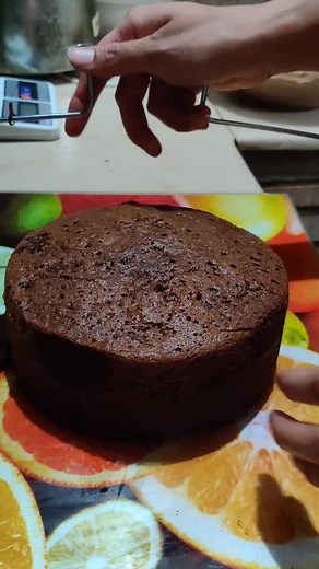 Mastering Crum Coating for Chocolate Fudge Cake