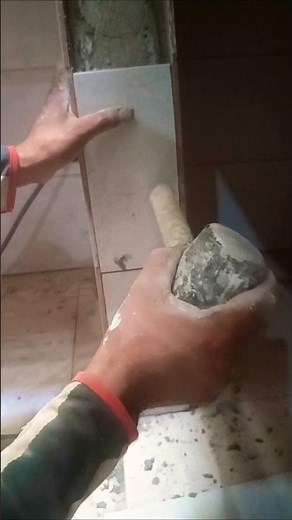 How to Install Wall Ceramic Tiles Under a Kitchen Counter – Step by Step Guide