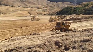 21K views · 269 reactions | Shifting dirt, not top gear yet! Sorry about the wind, it is Wellington after all!! ~SD~ | Earthmoving | Facebook