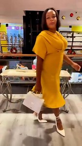 16K views · 83 reactions | Black Friday extended! Plus size dresses voor maar SRD 500, exclusief verkrijgbaar aan de Jodenbreestraat. #BlackFridayExtended #PlusSizeFashion #SurinameStyle | Steps Suriname | Facebook